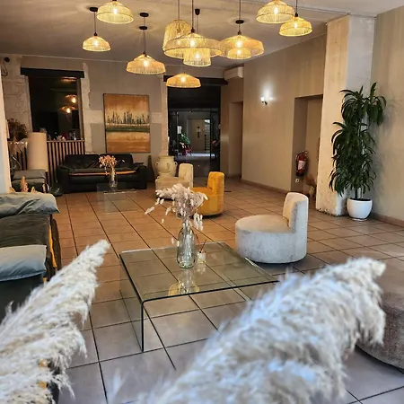 Abalone - Centre Gare 酒店 尼姆