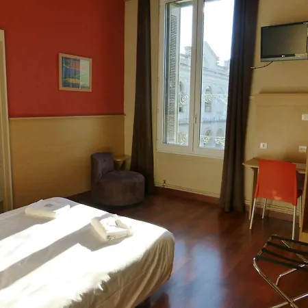 Hotel Abalone - Centre Gare 2*