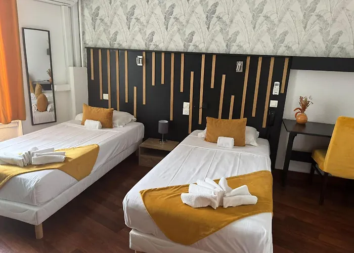 Abalone - Centre Gare 2* 尼姆