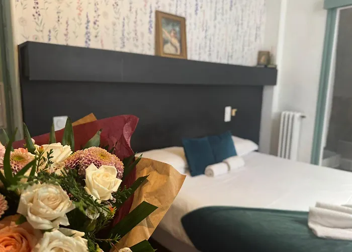 Hotel Abalone - Centre Gare Nîmes